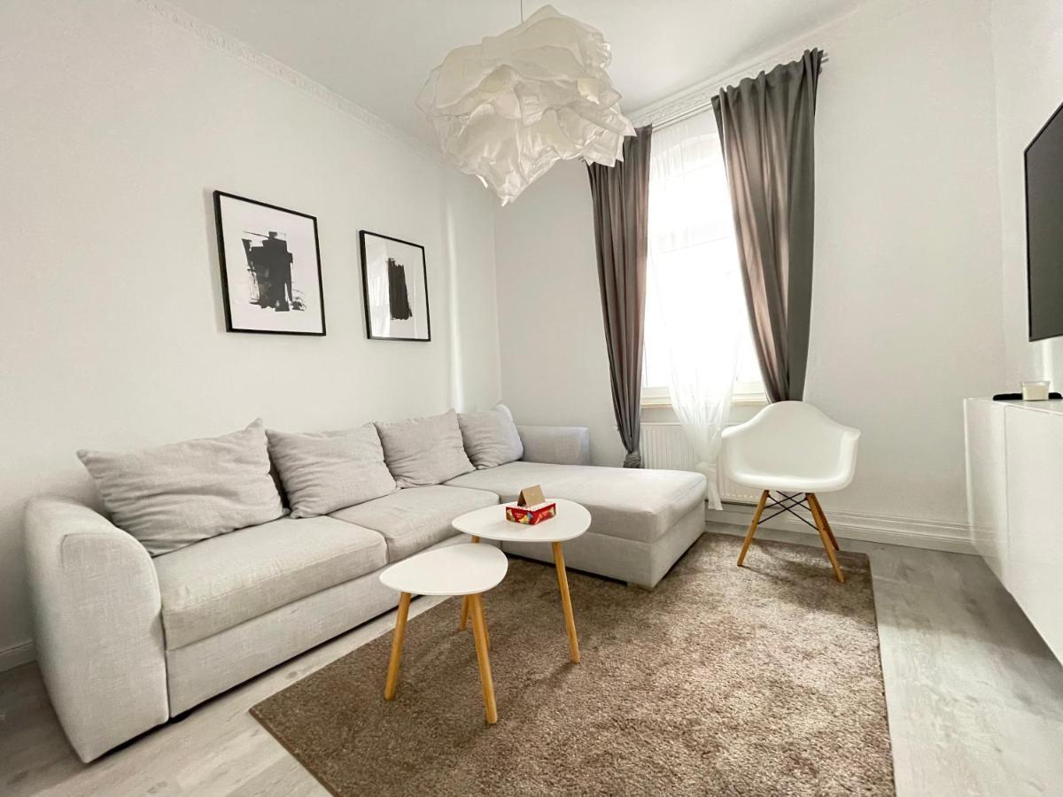 75Qm - 3 Rooms - Free Parking - Mallibase Apartments Hannover Eksteriør bilde